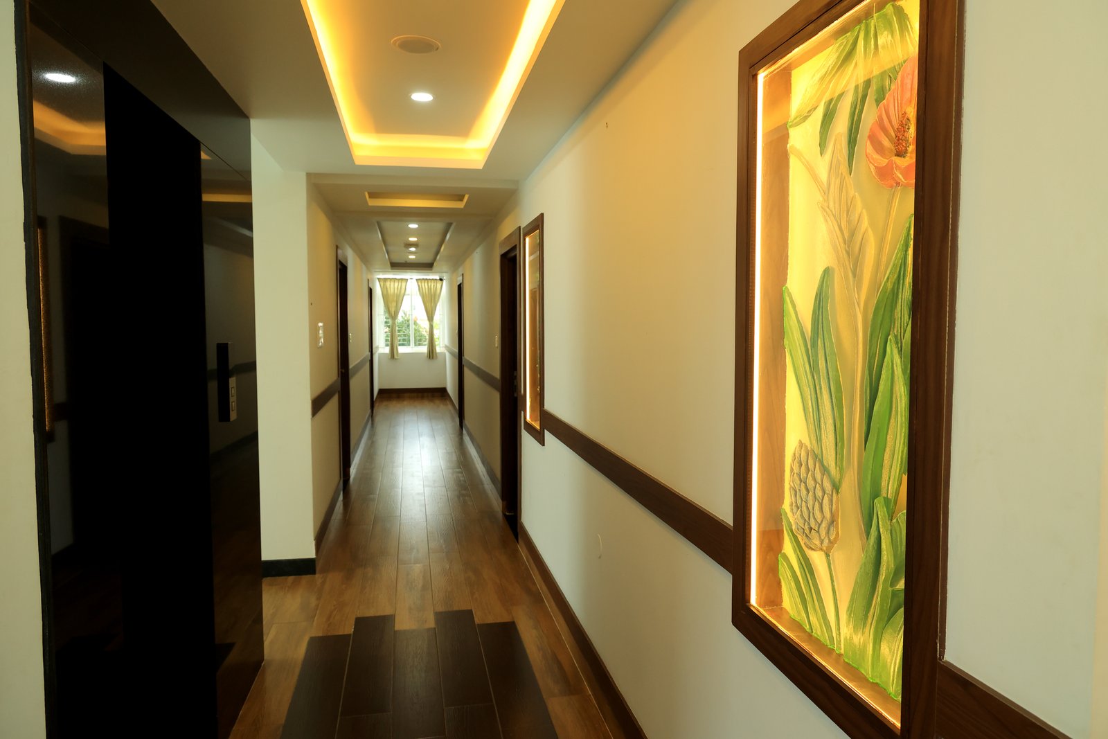 Hotel Vishaka Paark corridor